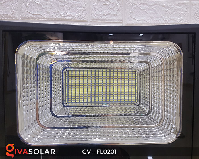 Đèn pha công suất lớn solar GV-FL0201 200W 13
