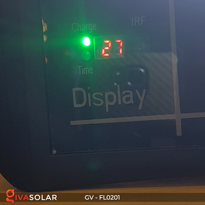 Đèn pha công suất lớn solar GV-FL0201 200W 19