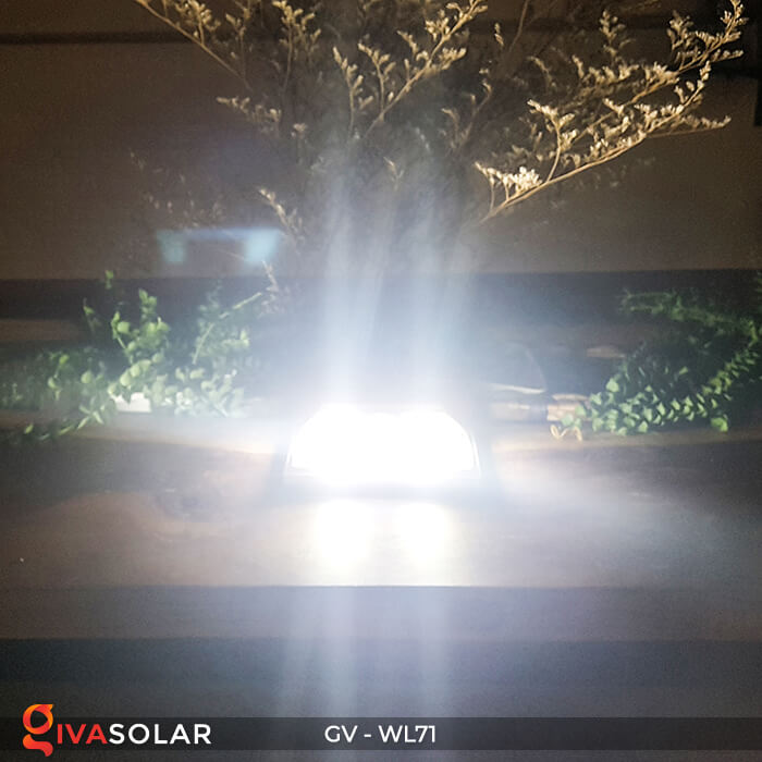 Đèn LED COB gắn tường năng lượng mặt trời GV-WL71 15