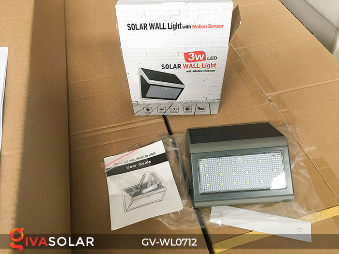 Đèn LED treo tường chạy năng lượng mặt trời GV-WL0712 13