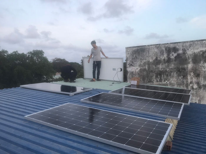 lắp điện mặt trời áp mái 4KW cho gia đình anh Hùng ở Vũng Tàu 2