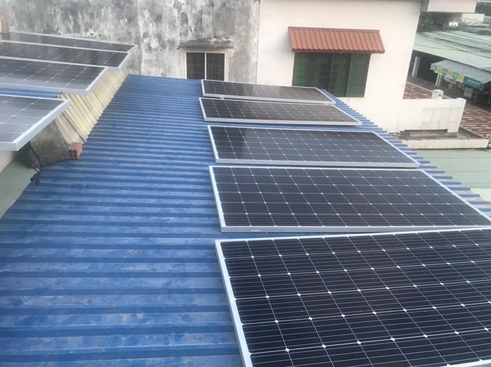 lắp điện mặt trời áp mái 4KW cho gia đình anh Hùng ở Vũng Tàu 3