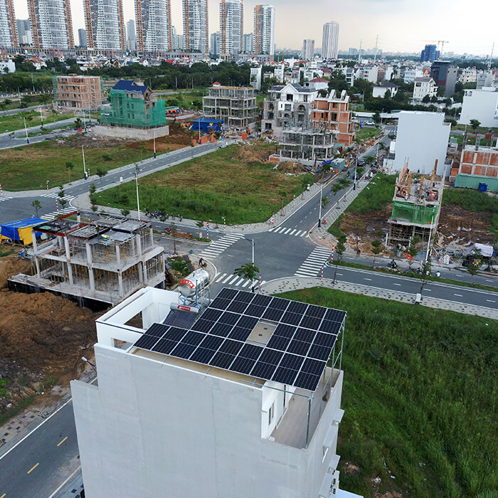 Lắp hệ thống điện mặt trời hòa lưới 9KW cho Chú Tuấn ở Quận 2
