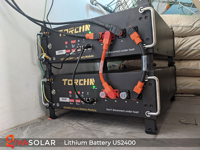 Bộ pin lưu trữ điện năng lượng mặt trời Lithium-ion Torchin US2400 8