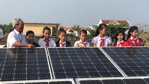 Lắp điện năng lượng mặt trời đối với trường học 3
