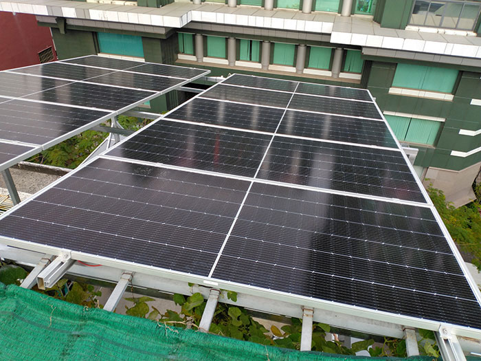 Hoàn thành hệ thống điện mặt trời hòa lưới bám tải 5KW ở Phú Nhuận 5