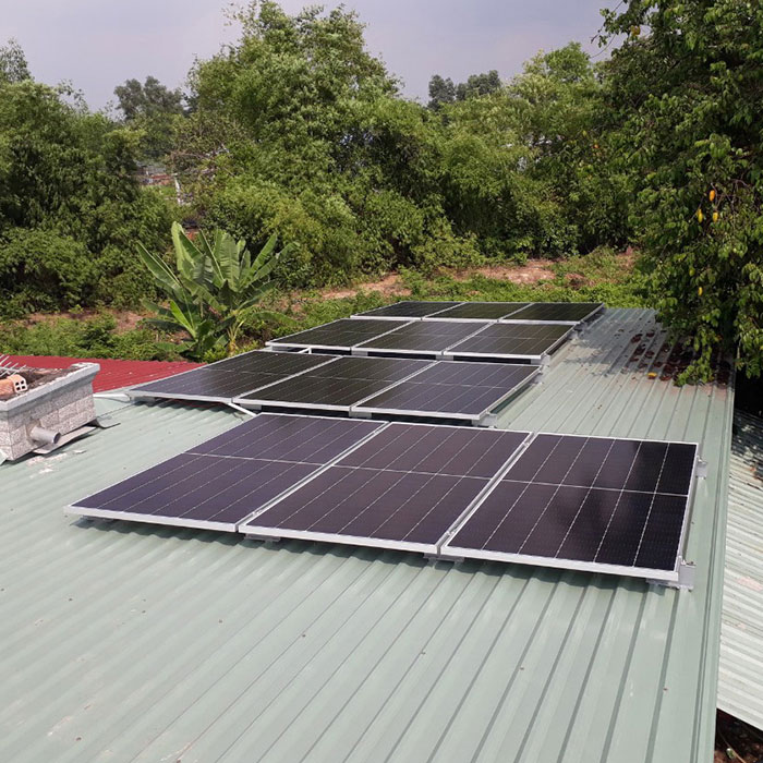 Dự án lắp điện mặt trời tại ở Long An 5.5KW Hòa lưới bám tải 2