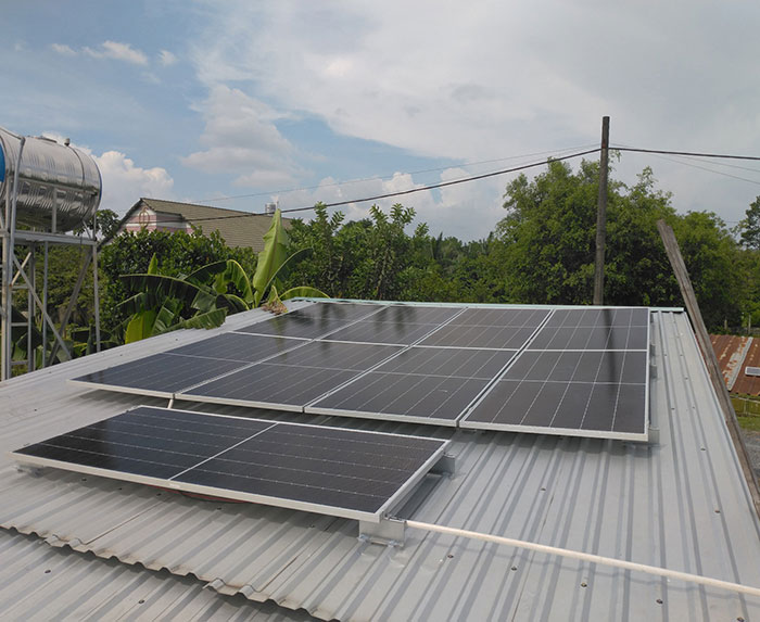 hệ thống điện mặt trời hòa lưới bám tải 4KW tại Củ Chi 1